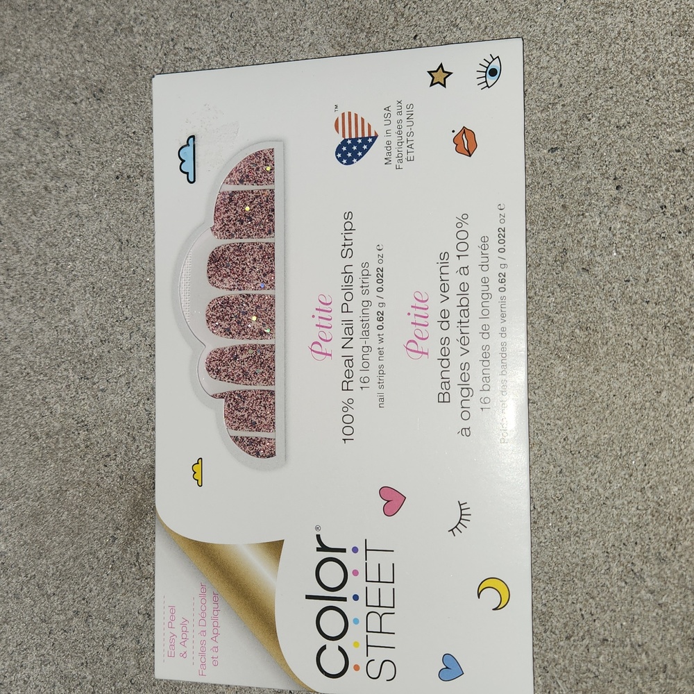 Color Street NIP- Glitterally Can't-Petite